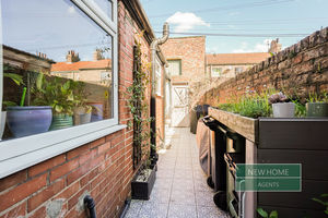 Photo 3- click for photo gallery